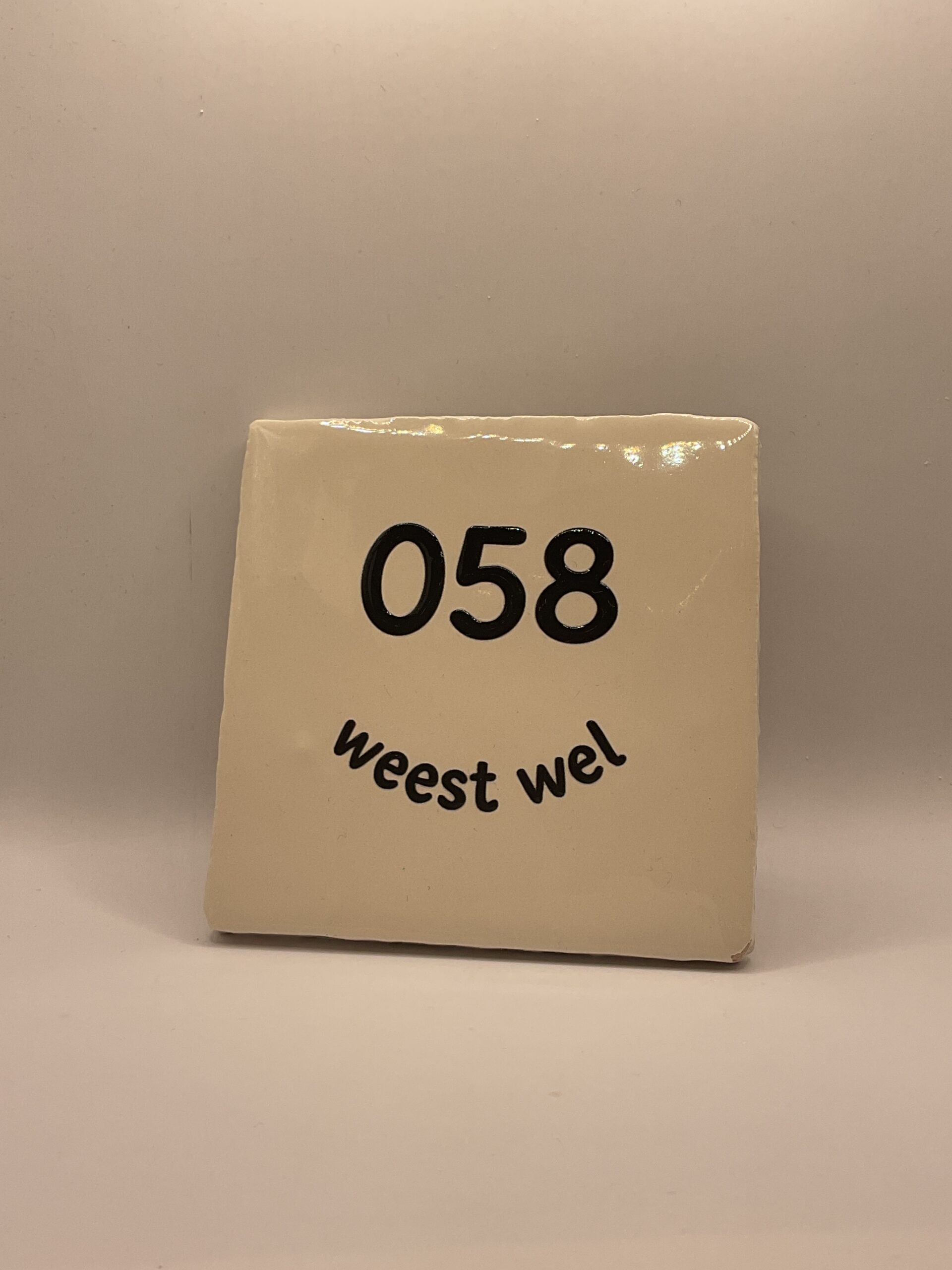 TEGELTJE | 058 Weest wel Creme