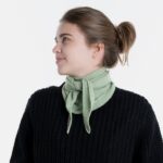 KNIT FACTORY | Yuna mini driehoek sjaal Sage Green